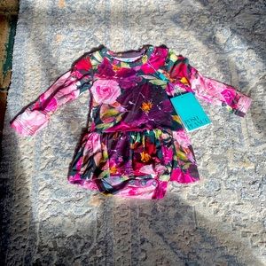 Posh Peanut girls floral onesie. NWT